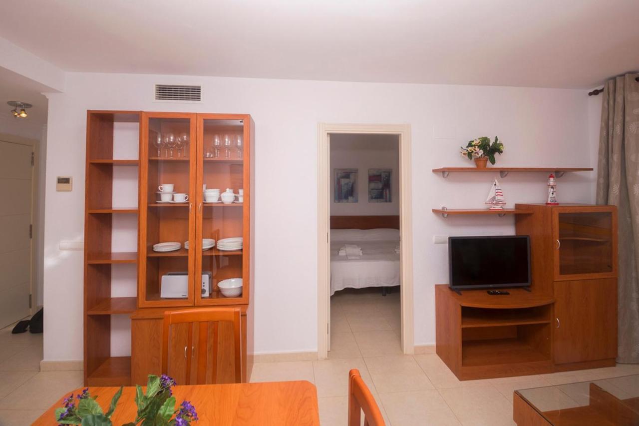 Apartamentos Ambar Beach 칼페 외부 사진