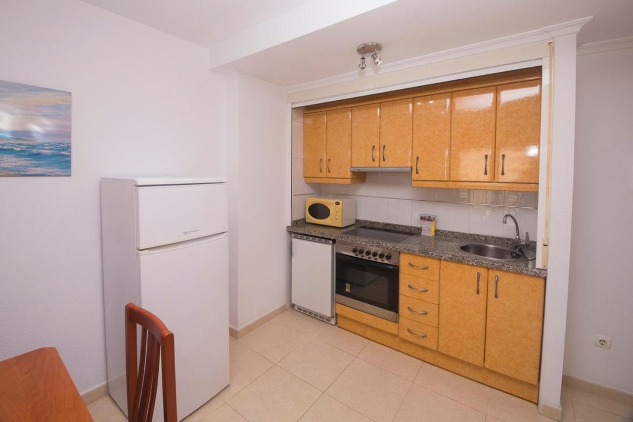 Apartamentos Ambar Beach 칼페 외부 사진