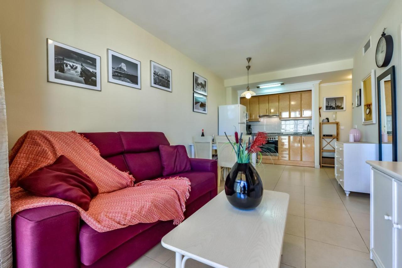 Apartamentos Ambar Beach 칼페 외부 사진