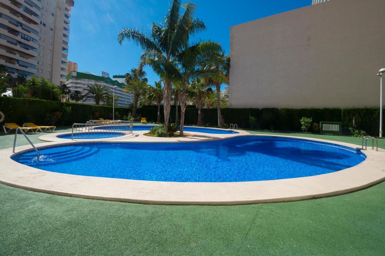 Apartamentos Ambar Beach 칼페 외부 사진