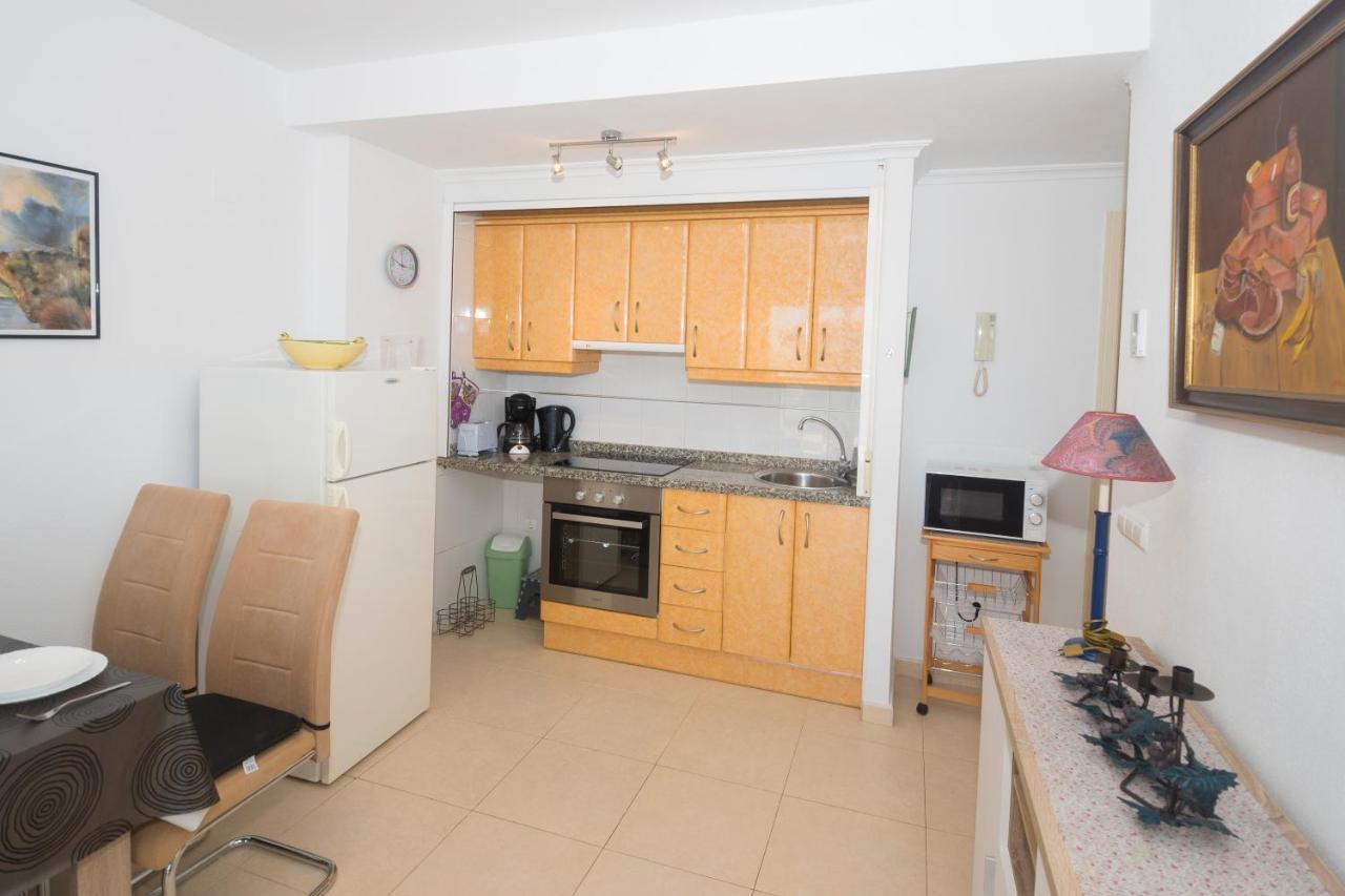 Apartamentos Ambar Beach 칼페 외부 사진