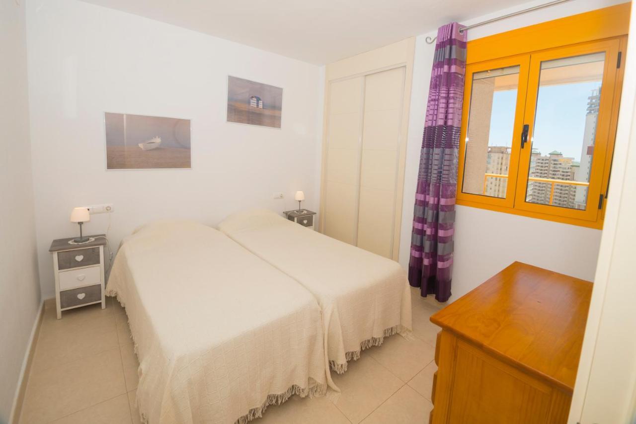 Apartamentos Ambar Beach 칼페 외부 사진